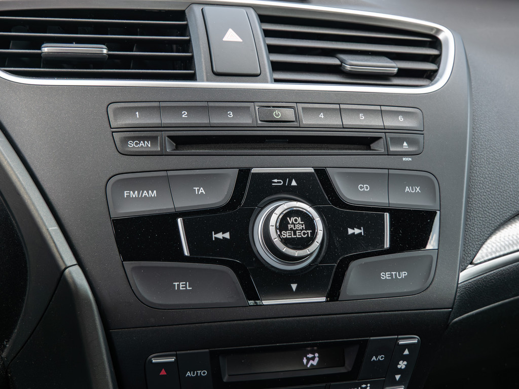 Fahrzeugansicht HONDA Civic 1.4 Comfort - Bild 10