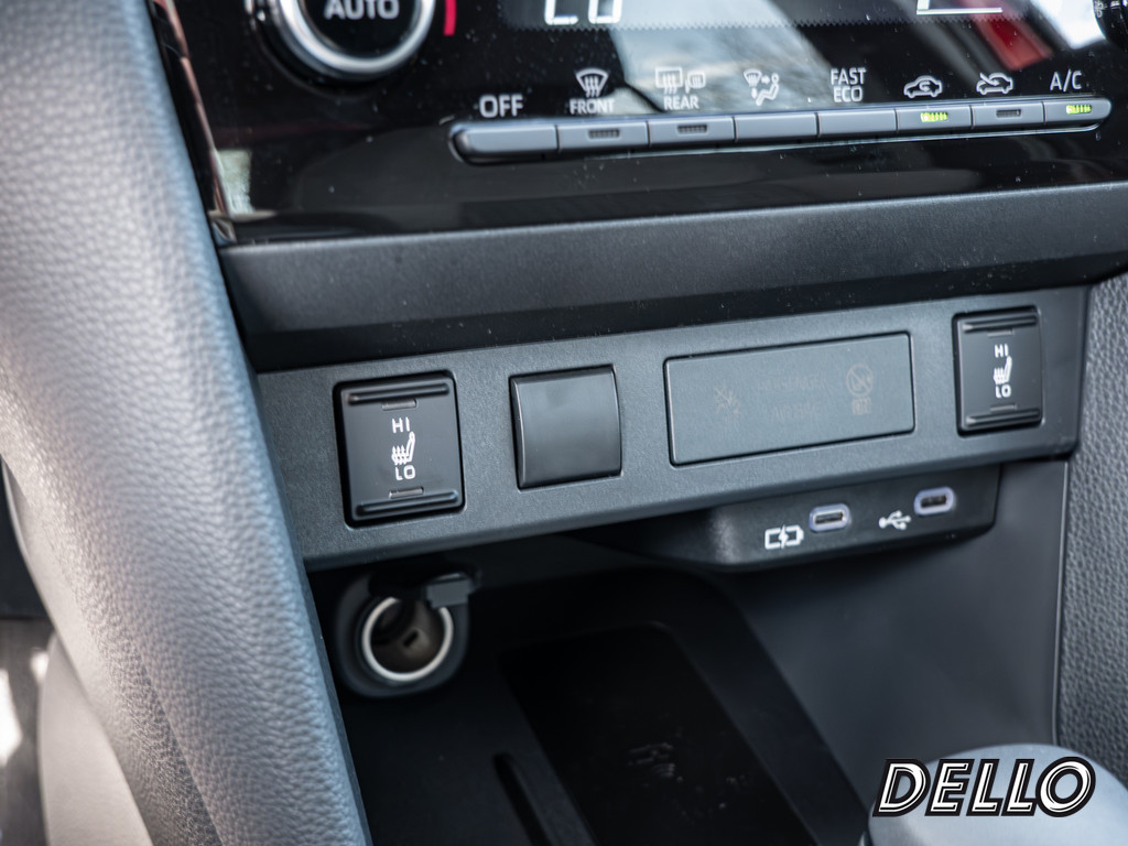 Fahrzeugansicht TOYOTA Yaris Cross Hybrid Teamplayer - Bild 20