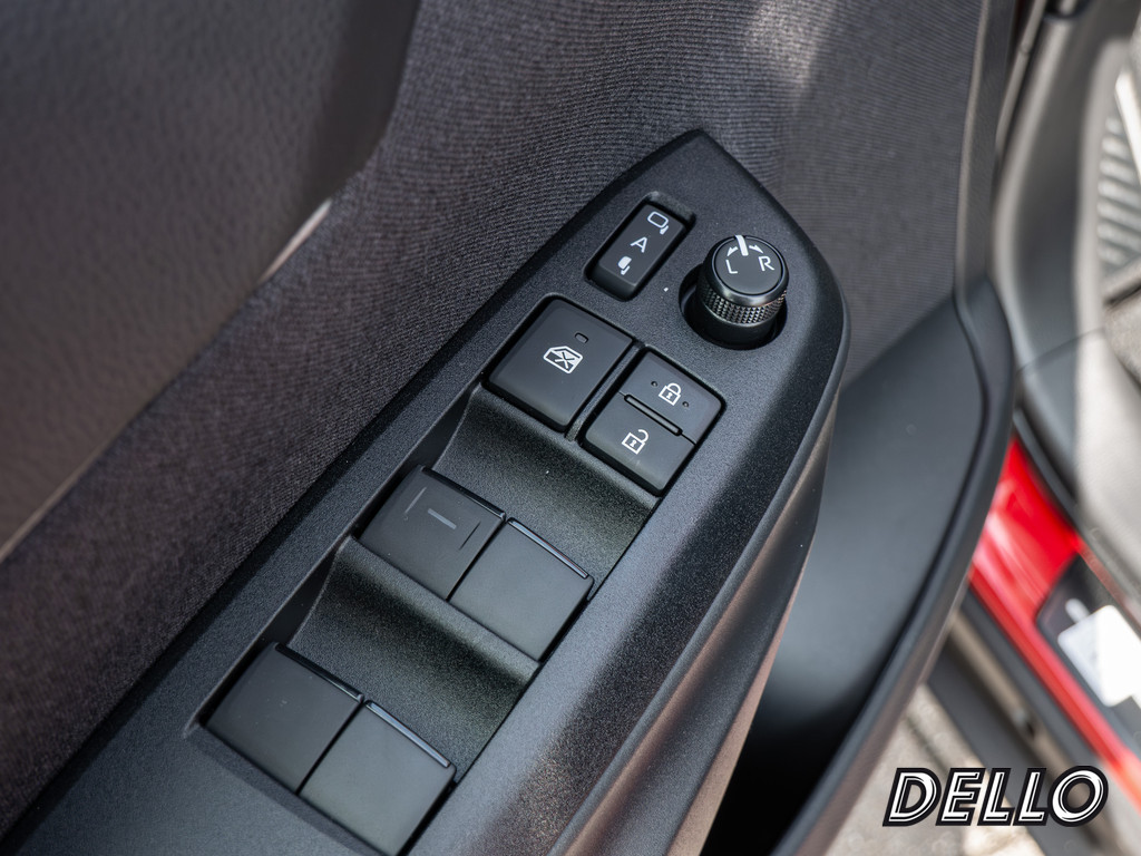 Fahrzeugansicht TOYOTA Yaris Cross Hybrid Teamplayer - Bild 40