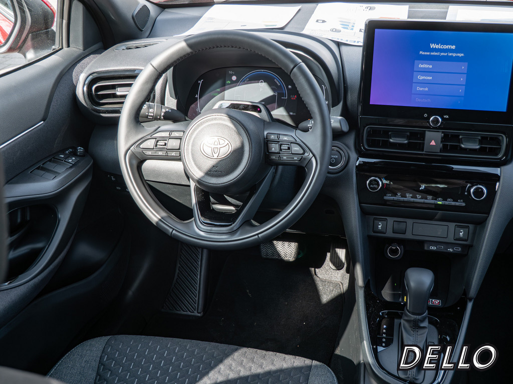 Fahrzeugansicht TOYOTA Yaris Cross Hybrid Teamplayer - Bild 10