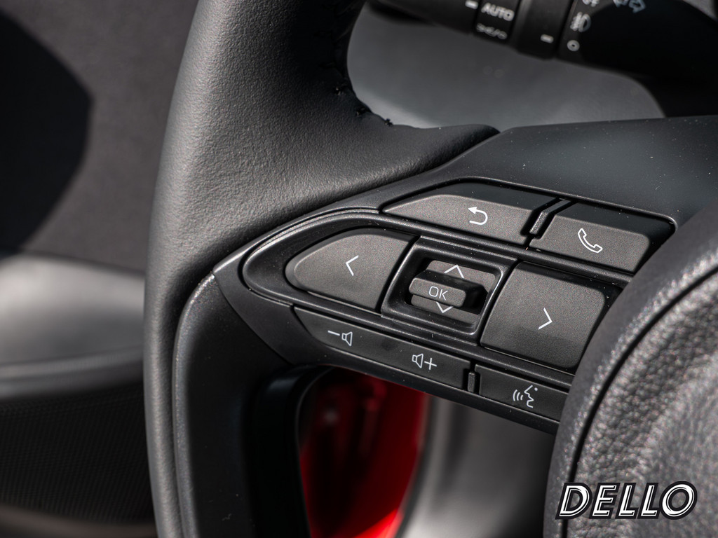 Fahrzeugansicht TOYOTA Yaris Cross Hybrid Teamplayer - Bild 31