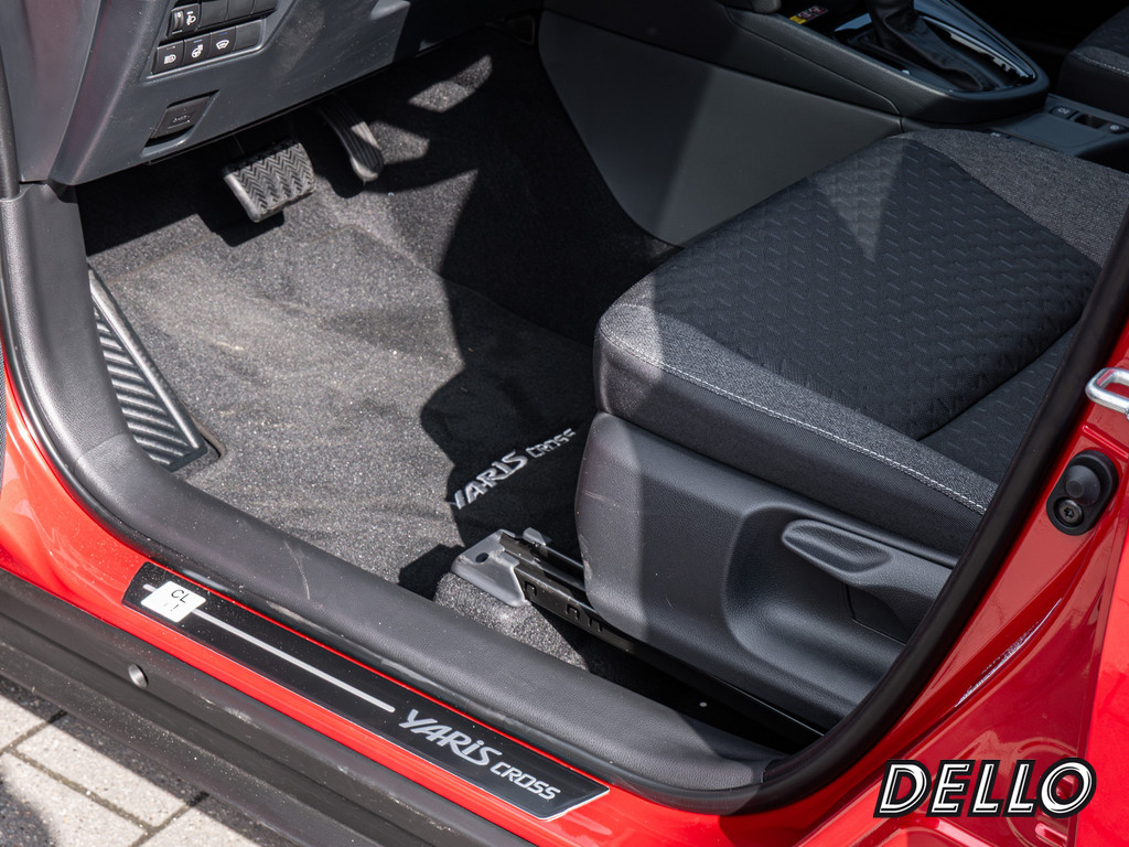 Fahrzeugansicht TOYOTA Yaris Cross Hybrid Teamplayer - Bild 37