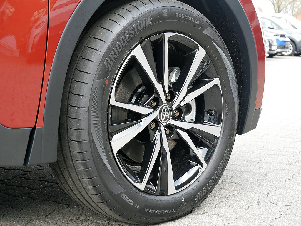 Fahrzeugansicht TOYOTA C-HR 2.0 Plug-In Hybrid FWD Teamplayer - Bild 7