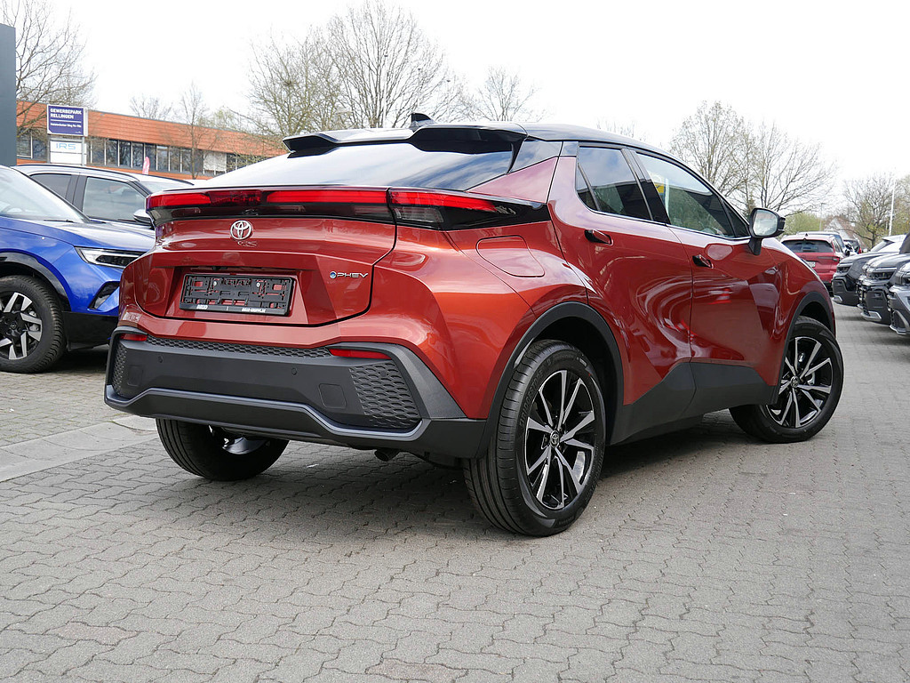 Fahrzeugansicht TOYOTA C-HR 2.0 Plug-In Hybrid FWD Teamplayer - Bild 12