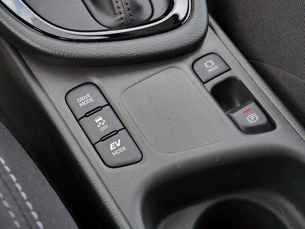 Fahrzeugansicht TOYOTA Yaris Hybrid 1.5 VVT-iE Teamplayer - Bild 25