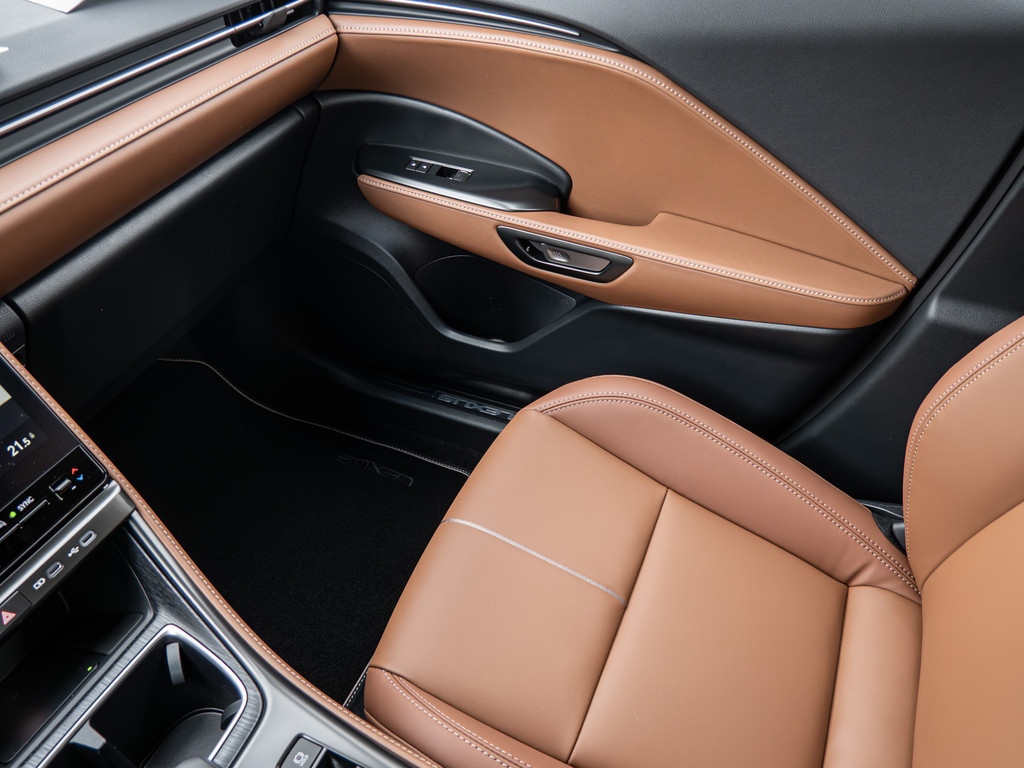 Fahrzeugansicht LEXUS LBX Relax - Bild 22