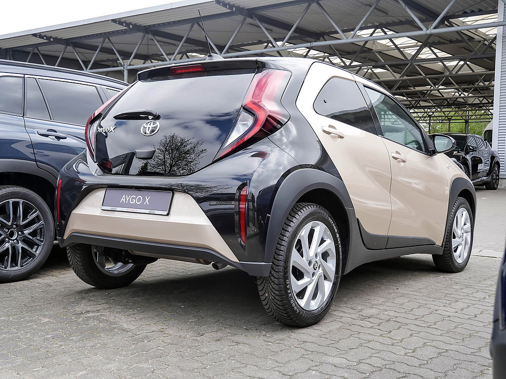 Fahrzeugansicht TOYOTA Aygo X 1.0 Pulse - Bild 25