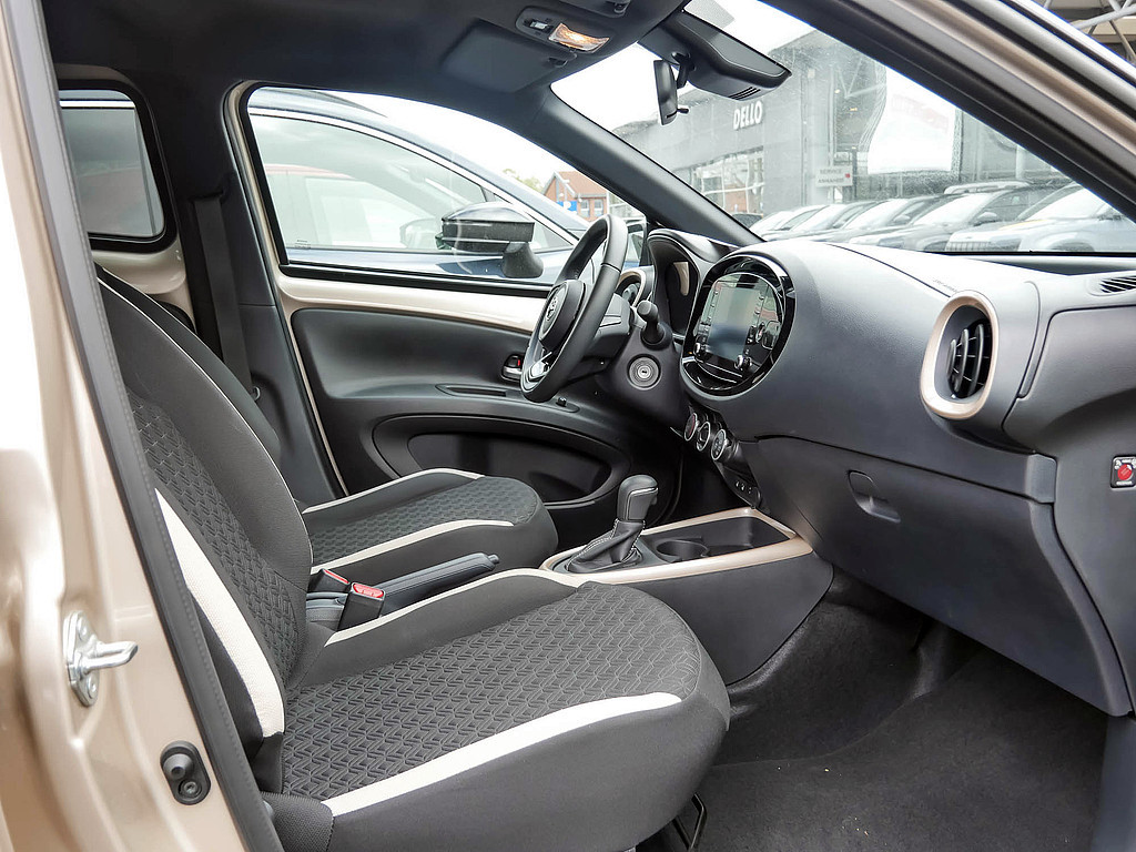 Fahrzeugansicht TOYOTA Aygo X 1.0 Pulse - Bild 30