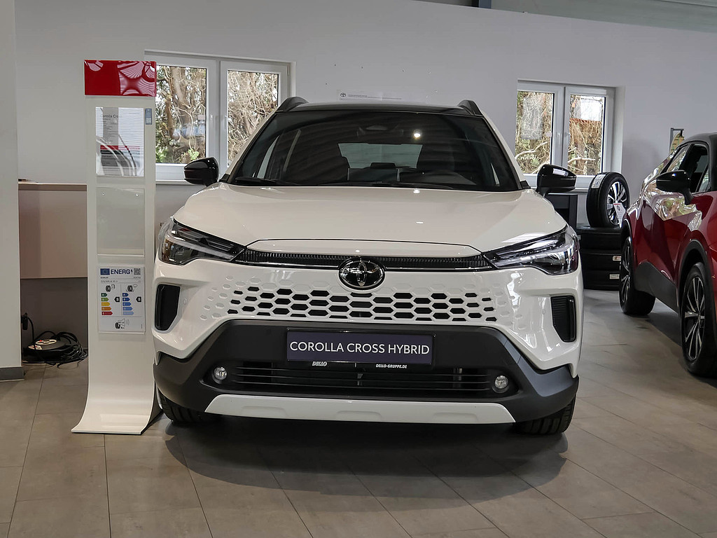 Fahrzeugansicht TOYOTA Corolla Cross 2.0 Hybrid Teamplayer - Bild 12