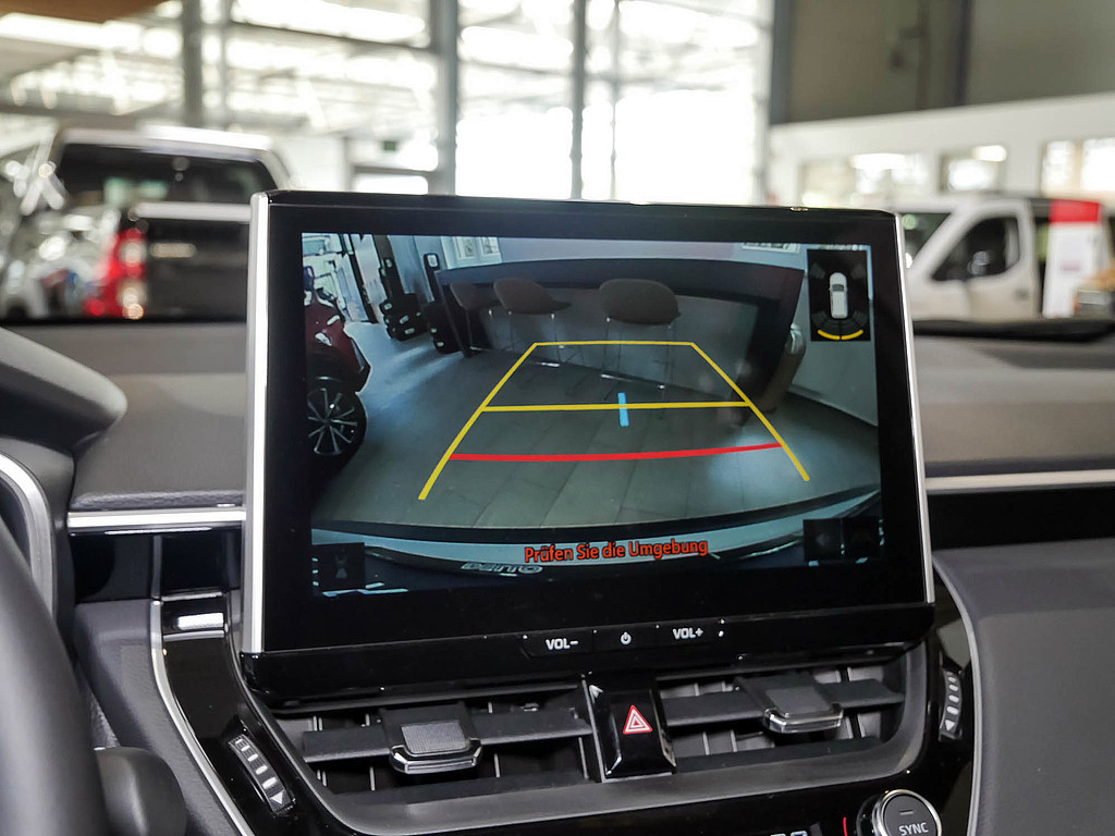 Fahrzeugansicht TOYOTA Corolla Cross 2.0 Hybrid Teamplayer - Bild 14