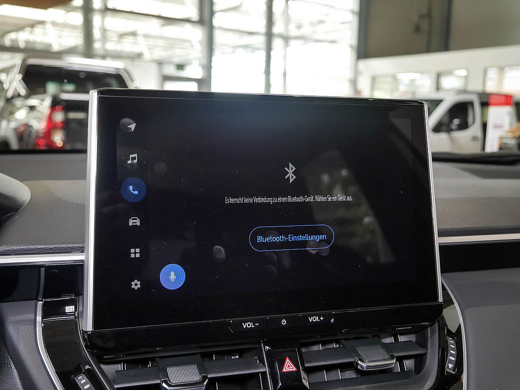 Fahrzeugansicht TOYOTA Corolla Cross 2.0 Hybrid Teamplayer - Bild 17