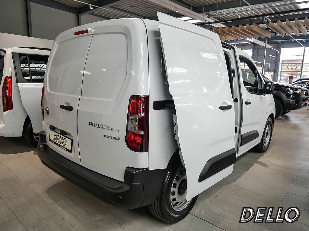 Fahrzeugansicht TOYOTA Proace City L1 Electric Meister - Bild 20