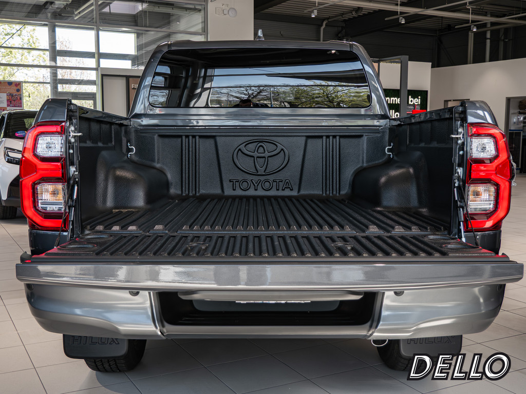 Fahrzeugansicht TOYOTA Hilux 2.8 Double Cab Invincible 4x4 - Bild 13