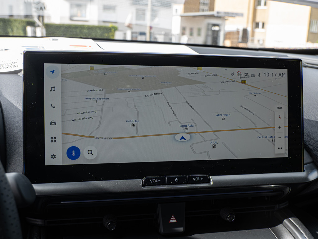 Fahrzeugansicht TOYOTA C-HR 2,0 l Plugin 4x2 GR Sport - Bild 9