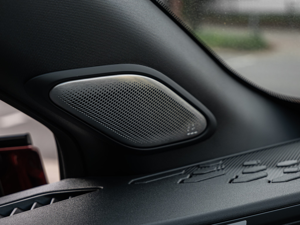 Fahrzeugansicht TOYOTA C-HR 2,0 l Plugin 4x2 GR Sport - Bild 26