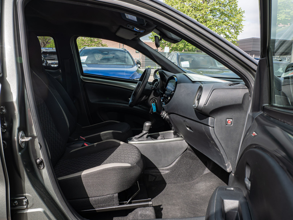 Fahrzeugansicht TOYOTA Aygo X 1.0 - Bild 2