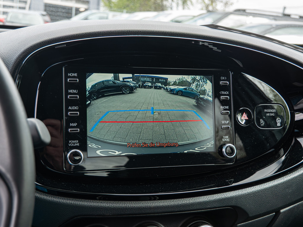 Fahrzeugansicht TOYOTA Aygo X 1.0 - Bild 13