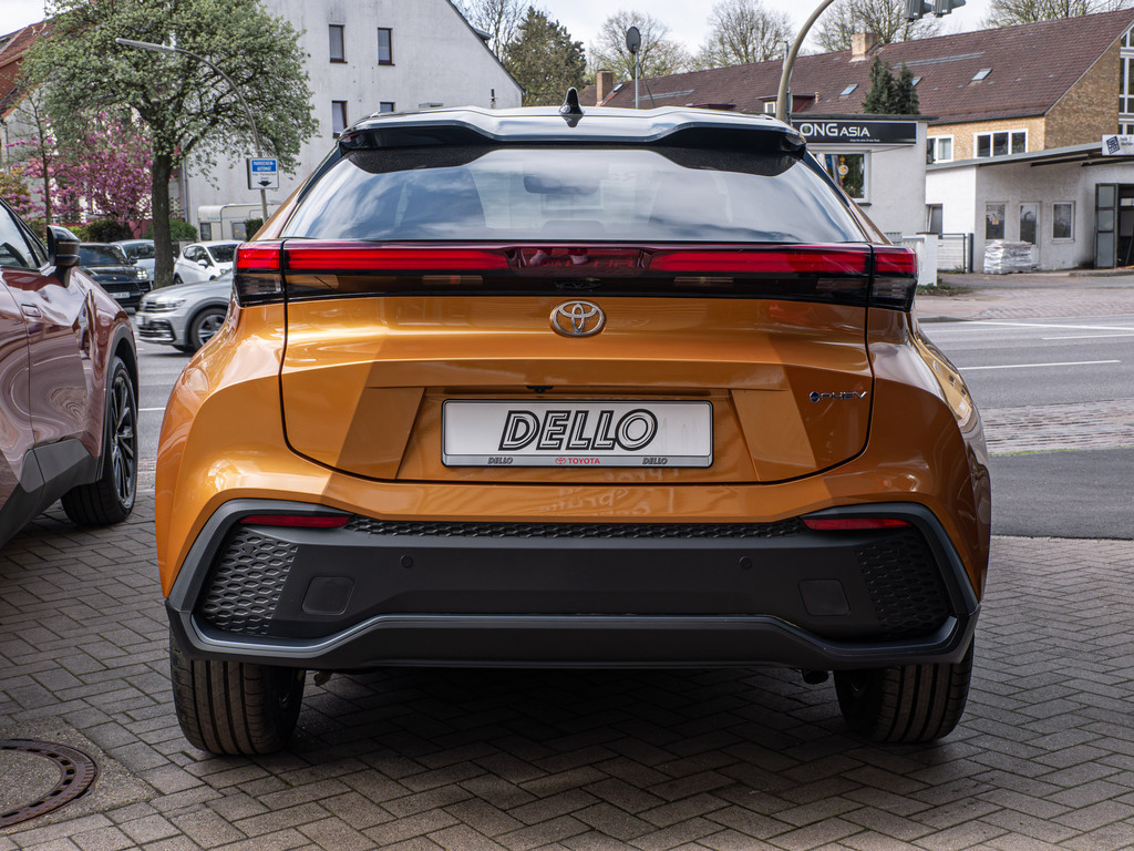 Fahrzeugansicht TOYOTA C-HR Hybrid Teamplayer - Bild 34