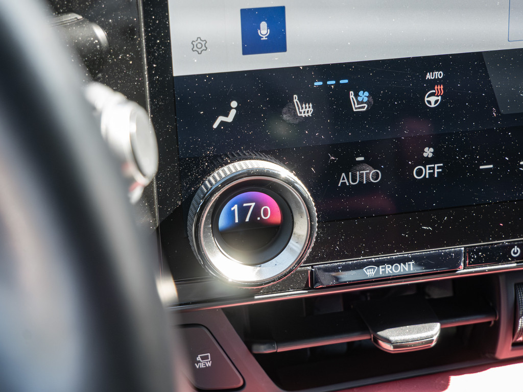 Fahrzeugansicht LEXUS NX 450h + Business - Bild 17