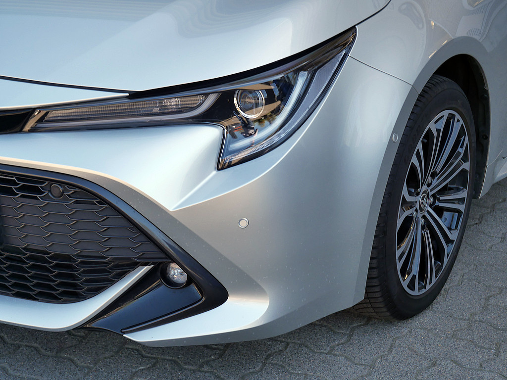 Fahrzeugansicht TOYOTA Corolla Touring Sports 2.0 Hybrid Team D - Bild 28