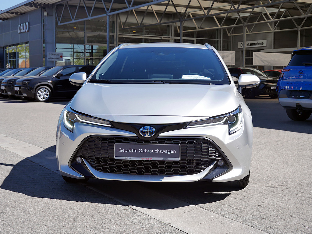 Fahrzeugansicht TOYOTA Corolla Touring Sports 2.0 Hybrid Team D - Bild 31