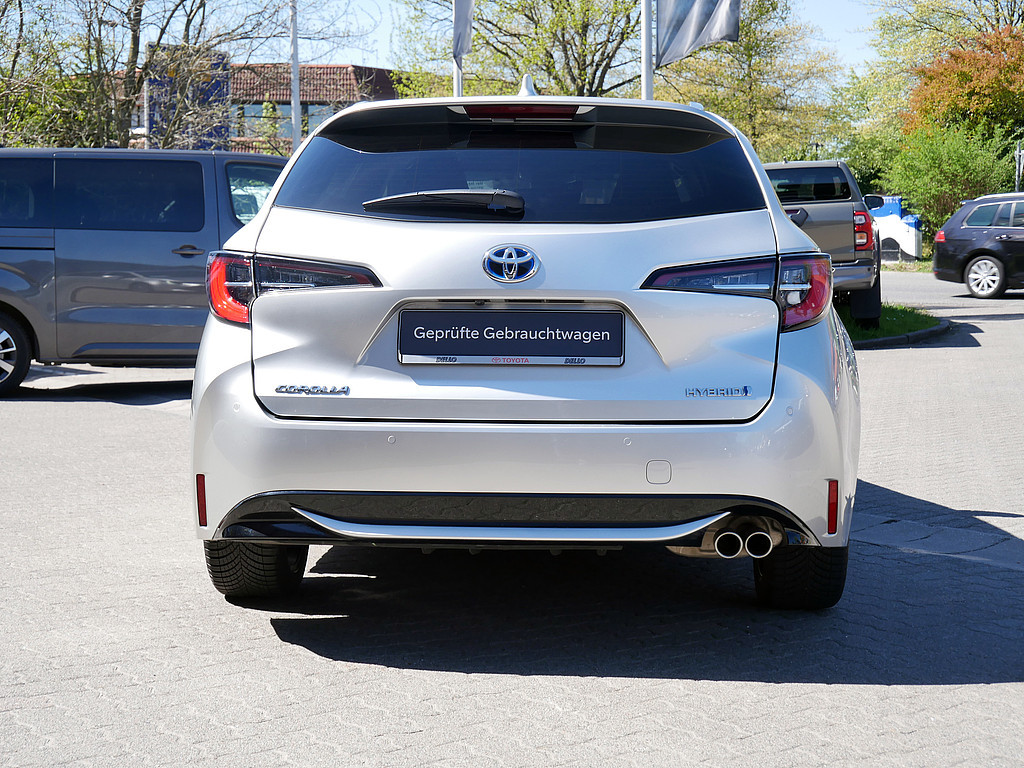 Fahrzeugansicht TOYOTA Corolla Touring Sports 2.0 Hybrid Team D - Bild 32