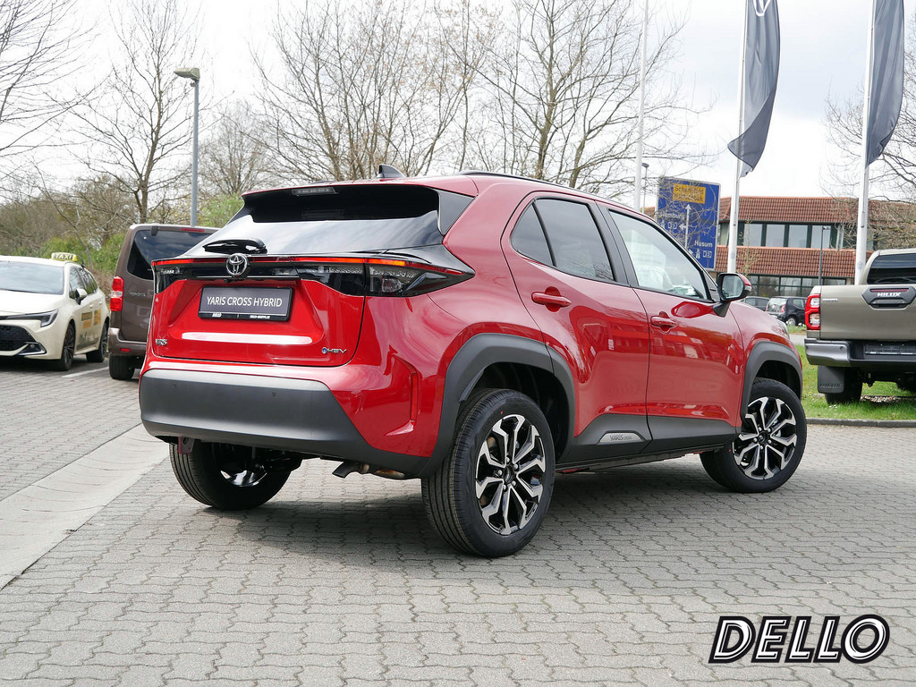Fahrzeugansicht TOYOTA Yaris Cross Hybrid Teamplayer - Bild 12
