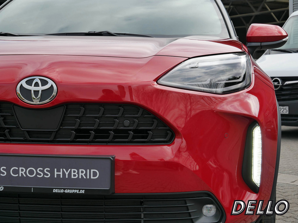 Fahrzeugansicht TOYOTA Yaris Cross Hybrid Teamplayer - Bild 36