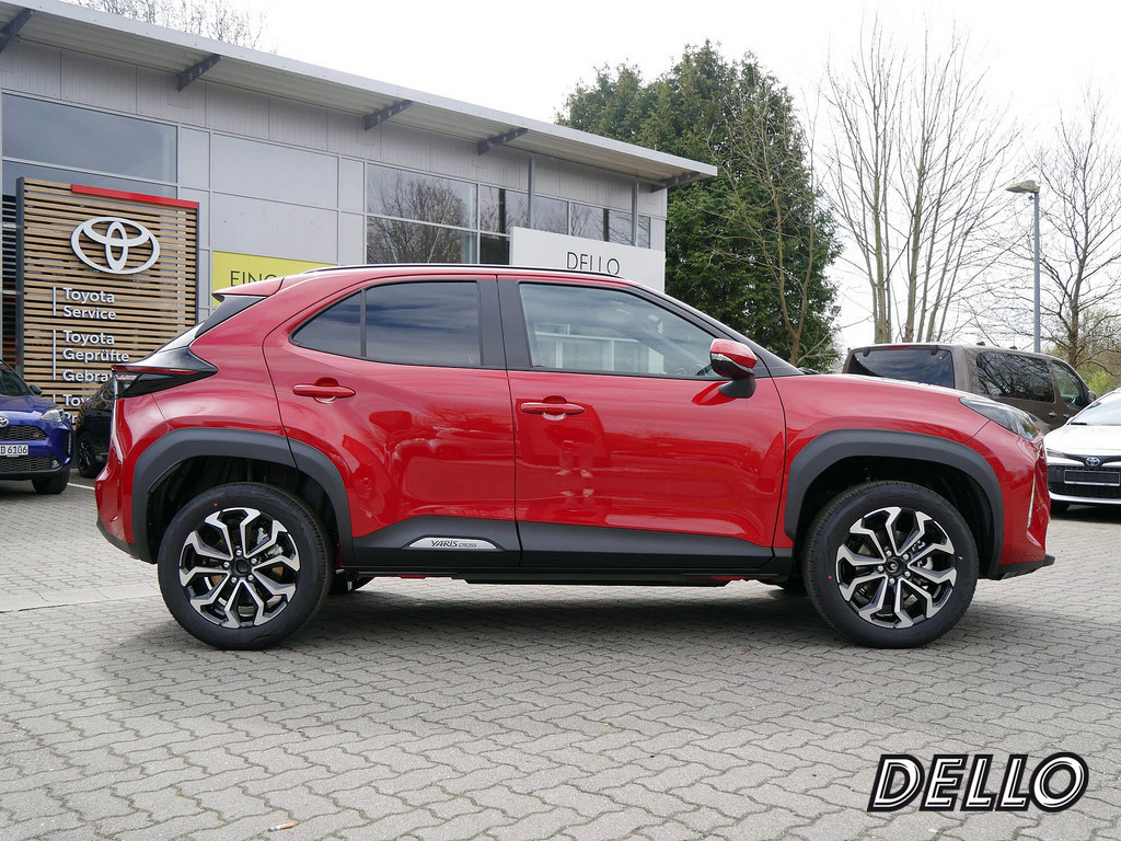 Fahrzeugansicht TOYOTA Yaris Cross Hybrid Teamplayer - Bild 44