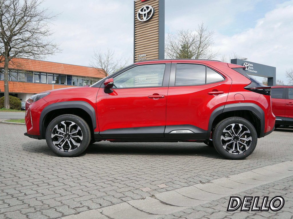 Fahrzeugansicht TOYOTA Yaris Cross Hybrid Teamplayer - Bild 45
