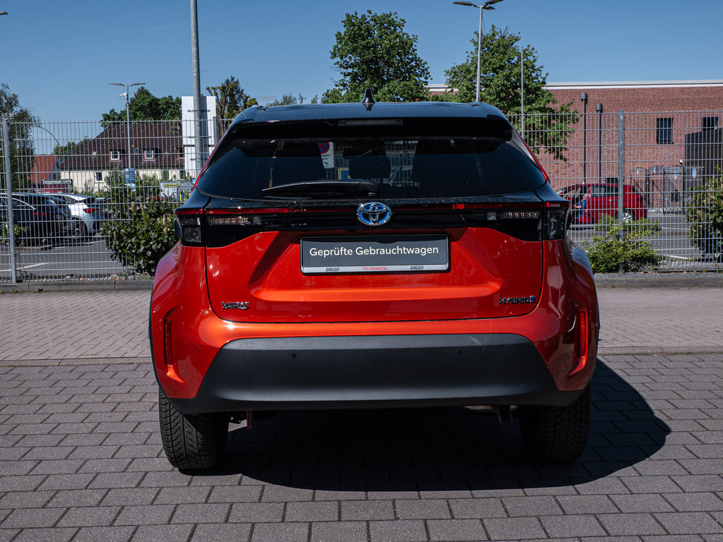 Fahrzeugansicht TOYOTA Yaris Cross Hybrid 4x2 Spicy Edition - Bild 33