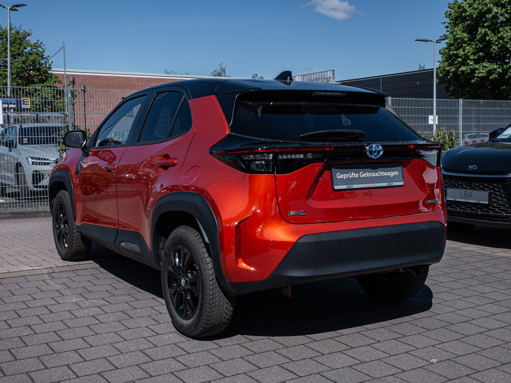 Fahrzeugansicht TOYOTA Yaris Cross Hybrid 4x2 Spicy Edition - Bild 35