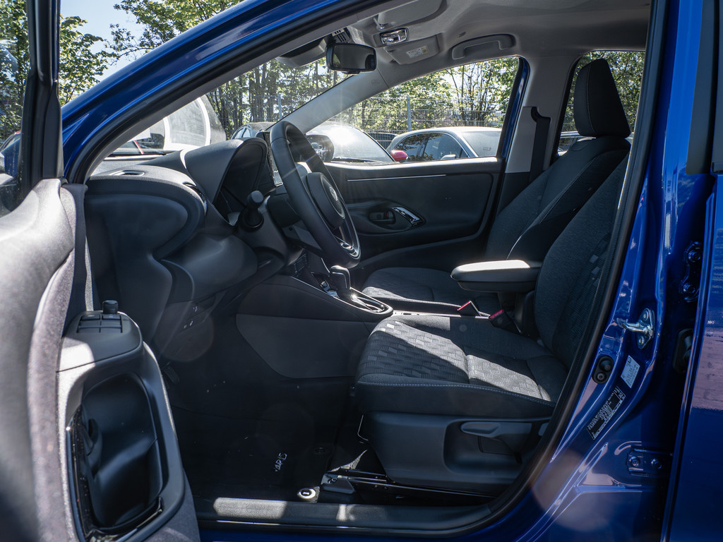 Fahrzeugansicht TOYOTA Yaris 1.5 Hybrid Teamplayer - Bild 7