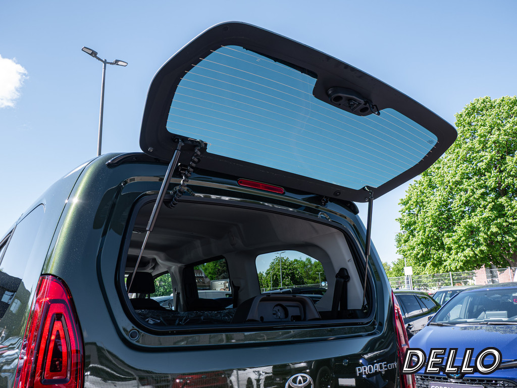 Fahrzeugansicht TOYOTA Proace City Verso L2 Lounge 1.5 D-4D - Bild 9
