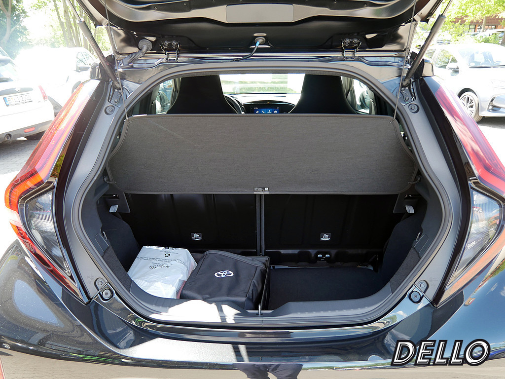 Fahrzeugansicht TOYOTA Aygo X 1.5 Hybrid Teamplayer - Bild 5