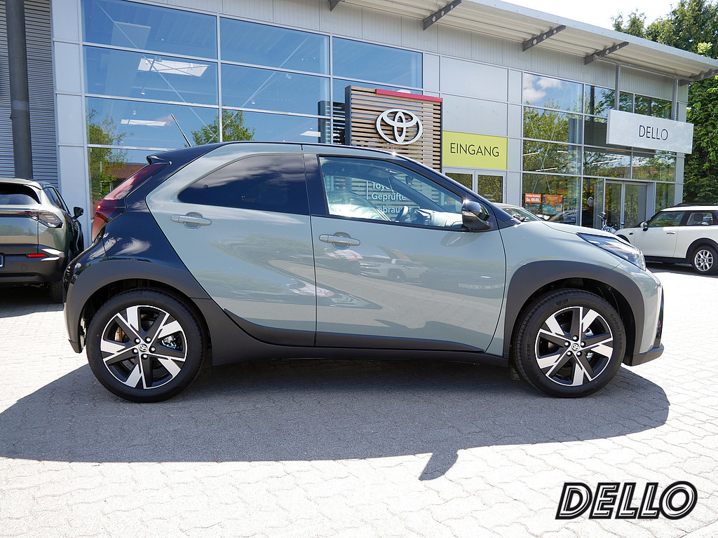 Fahrzeugansicht TOYOTA Aygo X 1.5 Hybrid Teamplayer - Bild 28