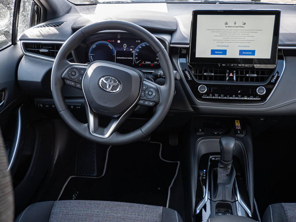Fahrzeugansicht TOYOTA Corolla Touring Sports 2.0 Hybrid Team Deutschland - Bild 5