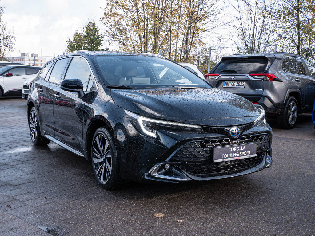 Fahrzeugansicht TOYOTA Corolla Touring Sports 2.0 Hybrid Team Deutschland - Bild 23