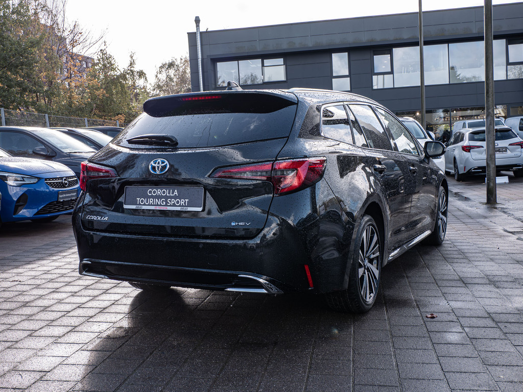 Fahrzeugansicht TOYOTA Corolla Touring Sports 2.0 Hybrid Team Deutschland - Bild 34