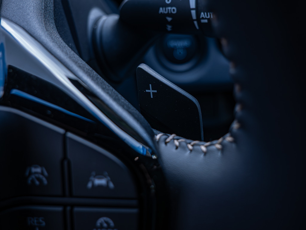 Fahrzeugansicht TOYOTA C-HR 2.0 Plug-In Hybrid FWD Teamplayer - Bild 13
