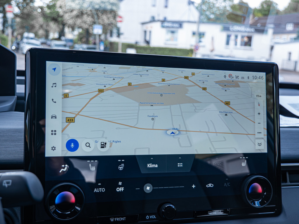 Fahrzeugansicht TOYOTA C-HR 2.0 Plug-In Hybrid FWD Teamplayer - Bild 24