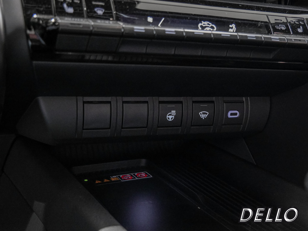 Fahrzeugansicht TOYOTA C-HR 2.0 Plug-In Hybrid FWD Teamplayer - Bild 14