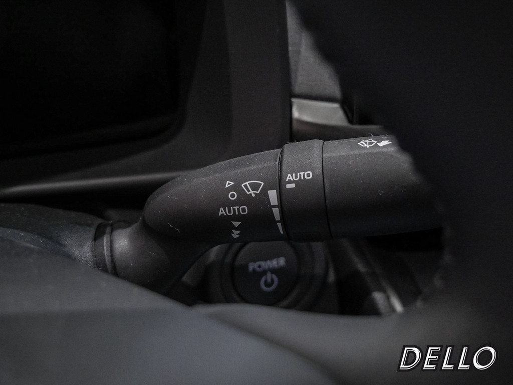 Fahrzeugansicht TOYOTA C-HR 2.0 Plug-In Hybrid FWD Teamplayer - Bild 20