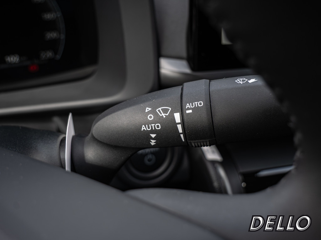 Fahrzeugansicht TOYOTA C-HR 2.0 Plug-In Hybrid FWD Teamplayer - Bild 22