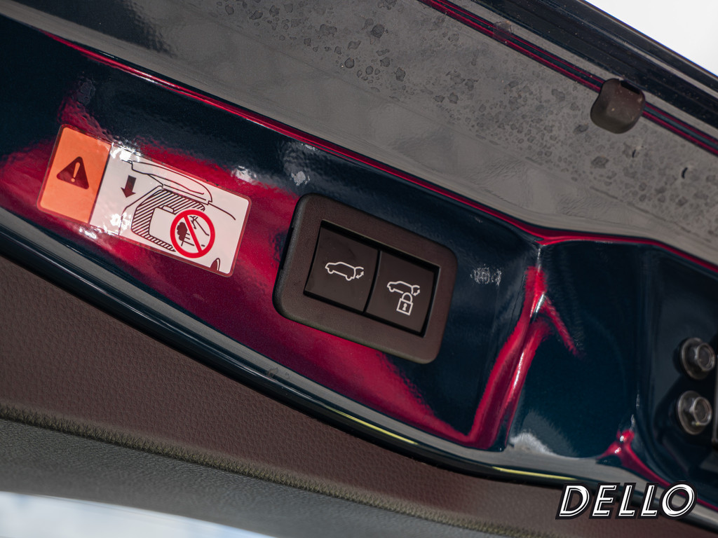 Fahrzeugansicht TOYOTA C-HR 2.0 Plug-In Hybrid FWD Teamplayer - Bild 5