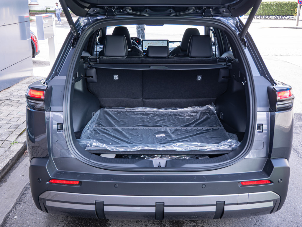 Fahrzeugansicht TOYOTA bZ4X FWD Touring - Bild 7