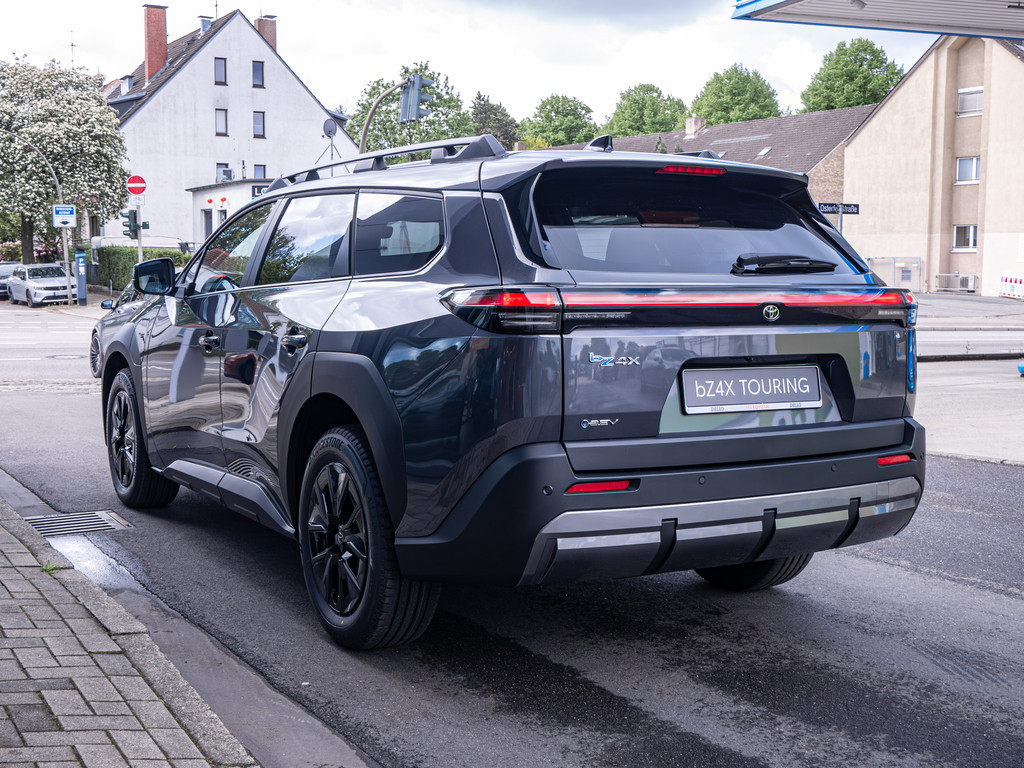 Fahrzeugansicht TOYOTA bZ4X FWD Touring - Bild 41