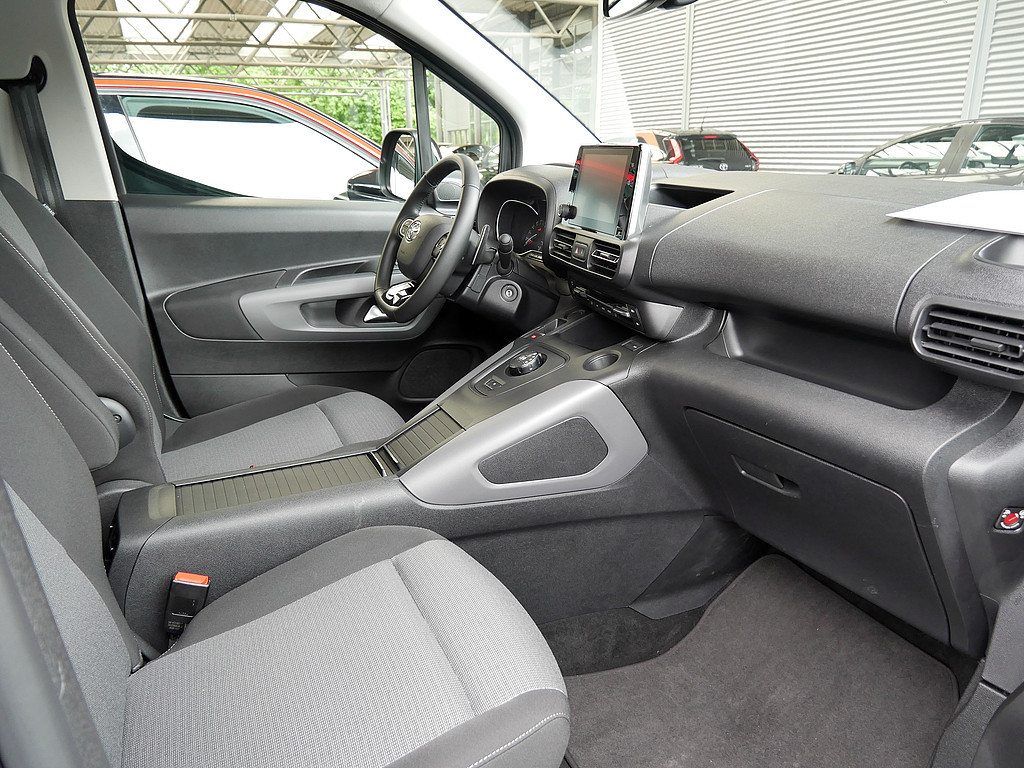 Fahrzeugansicht TOYOTA Proace City Verso 1.2 Turbo Team D - Bild 22