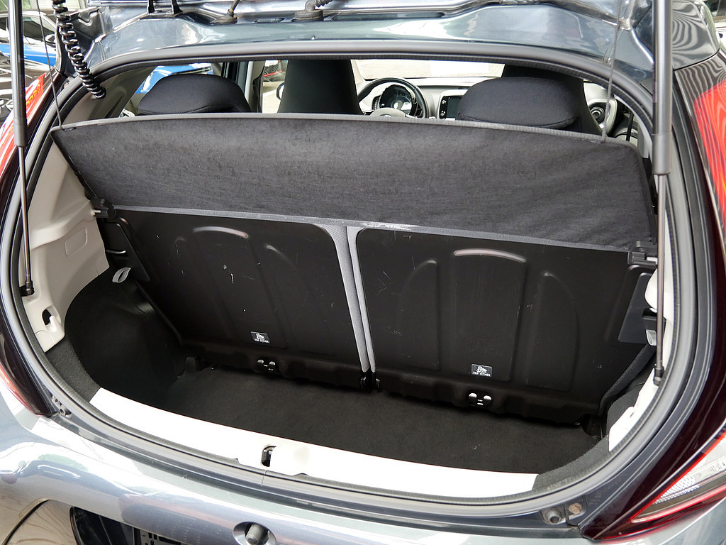 Fahrzeugansicht TOYOTA Aygo 1.0 X-play Club - Bild 4