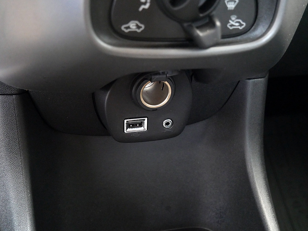 Fahrzeugansicht TOYOTA Aygo 1.0 X-play Club - Bild 13